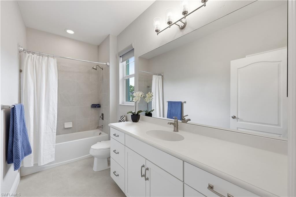 6966 Avalon CIR 908 photo 14