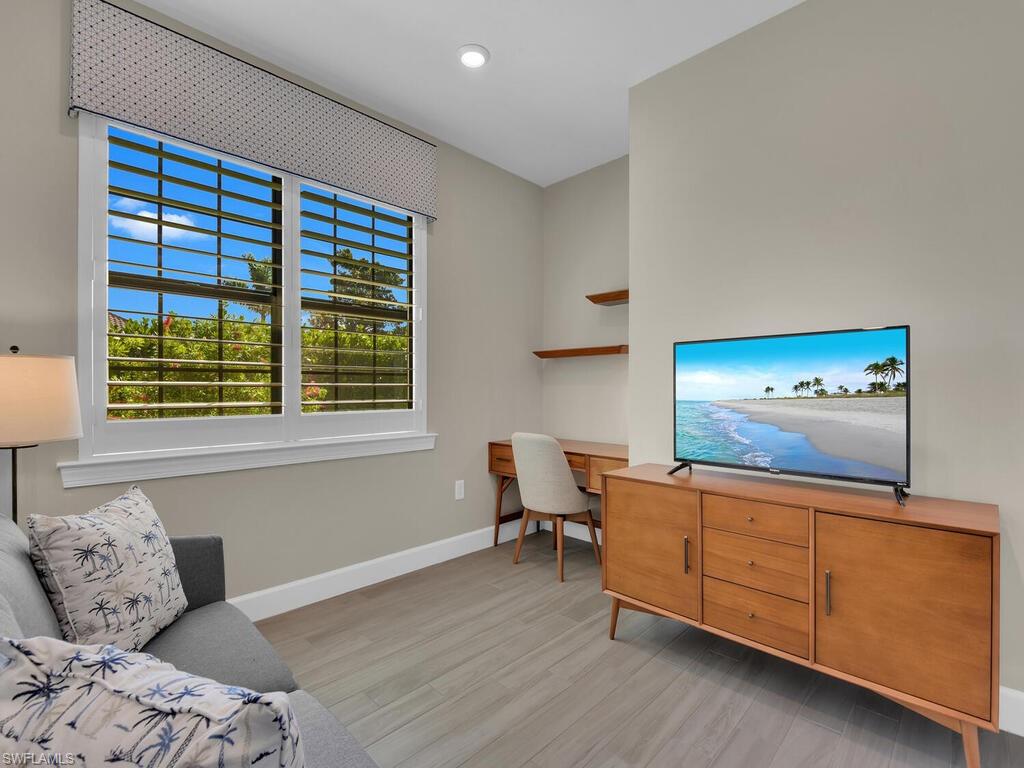 11694 Canal Grande DR photo 26