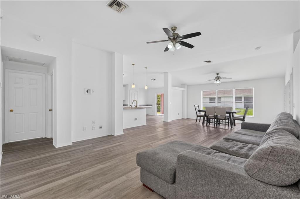 1502 Scholar CT photo 23