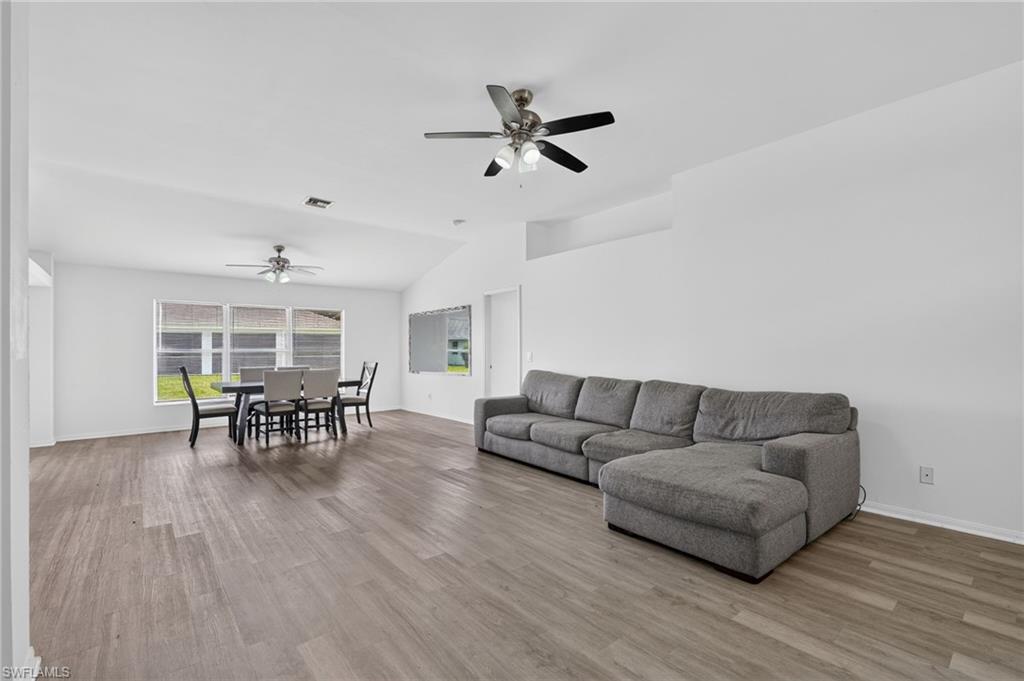 1502 Scholar CT photo 24