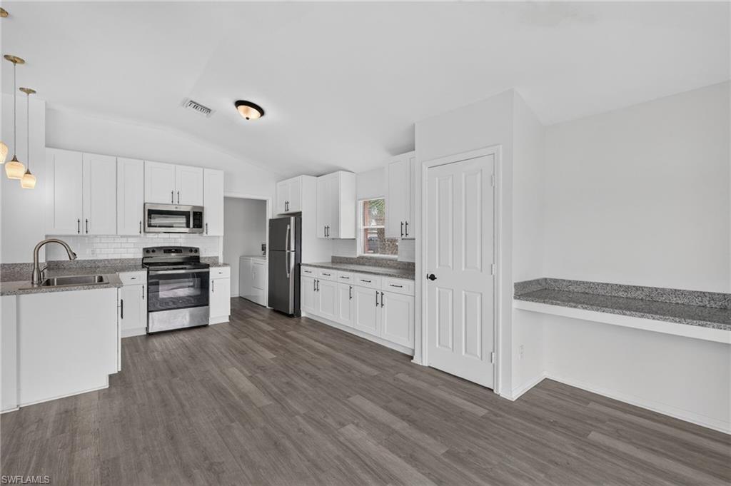 1502 Scholar CT photo 30