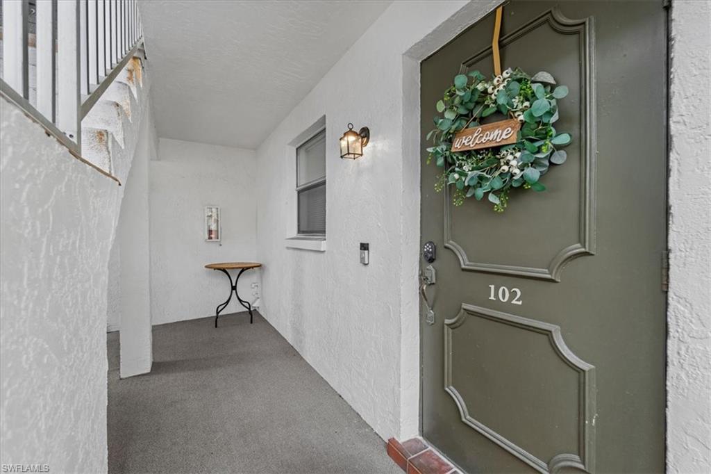 108 SE 47th ST 102