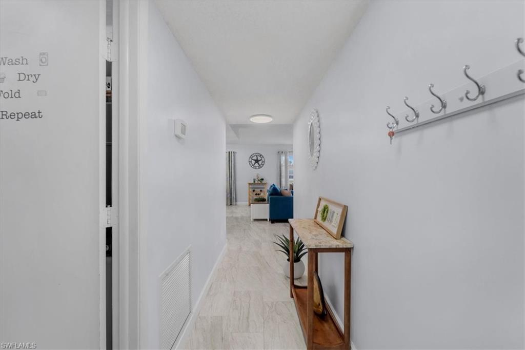 108 SE 47th ST 102