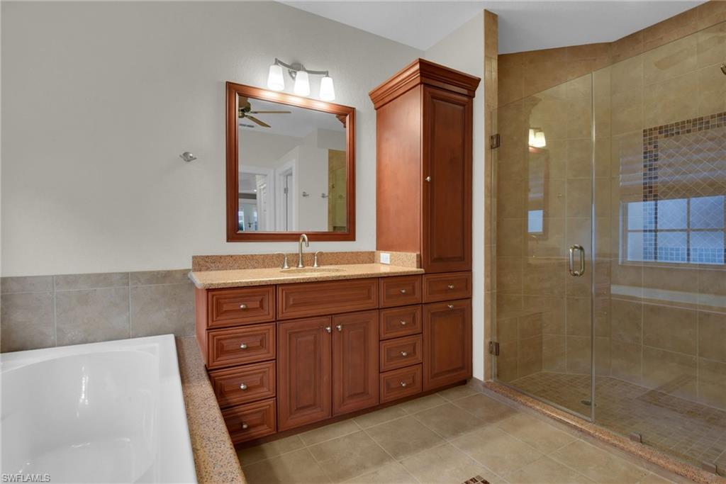 Large Bath tub