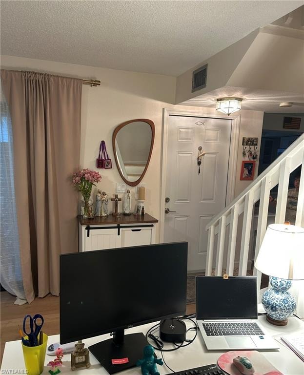 17452 Woodland TRCE A photo 8