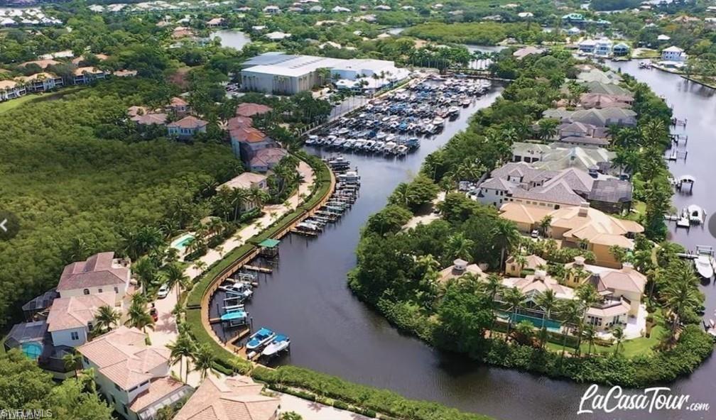 Bonita Bay residents have access to a full service marina (additional cost).