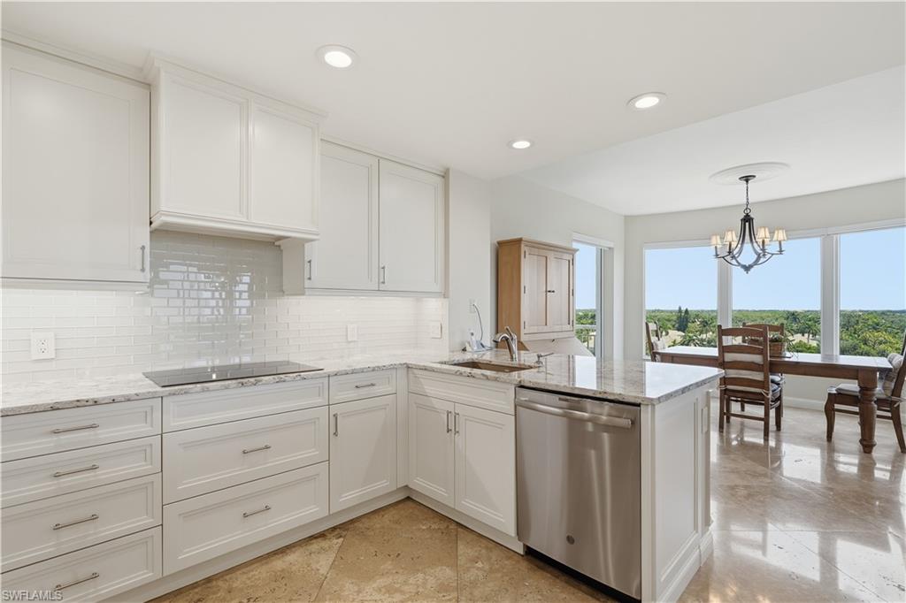 Prepare your favorite meal while enjoying the spectacular views.