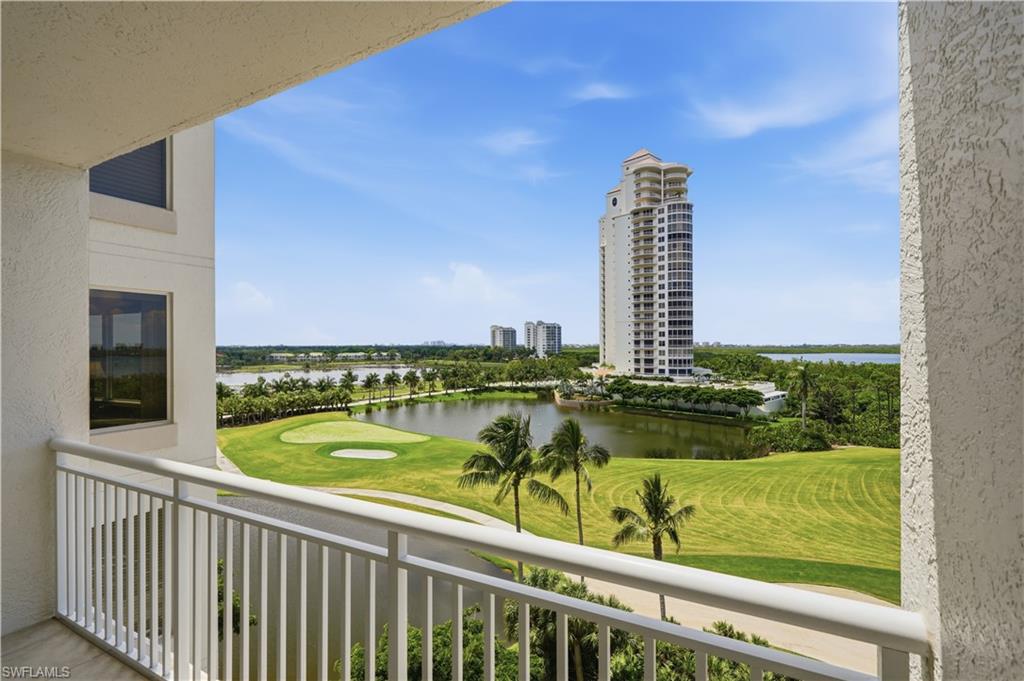 Wide-open golf course and preserve views from the lanai.