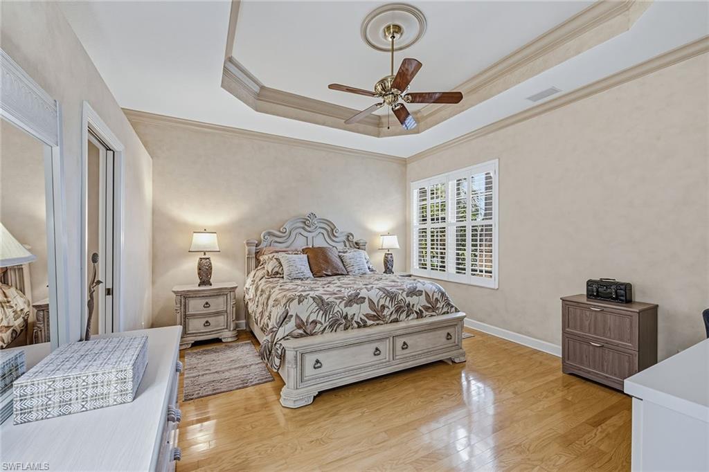 2325 Island Cove CIR photo 12