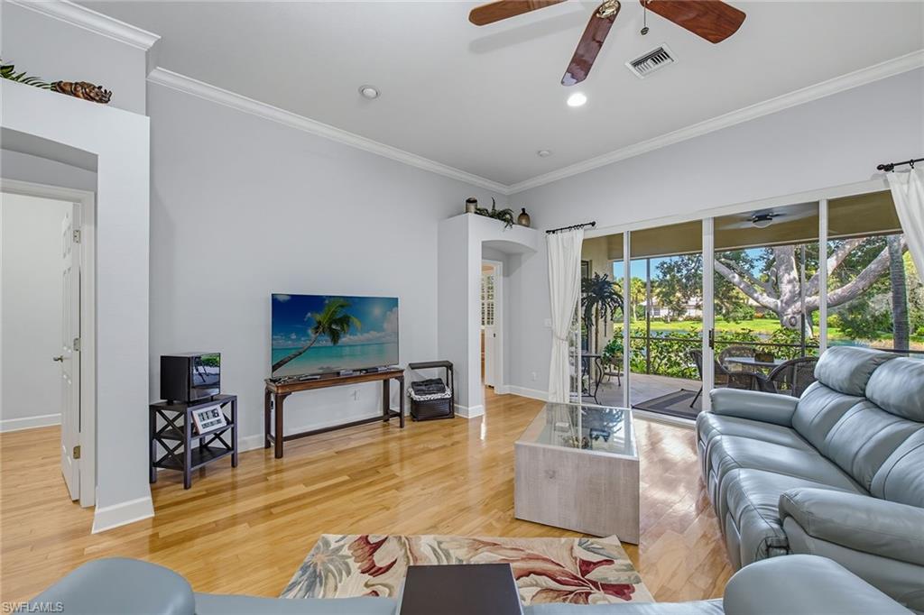 2325 Island Cove CIR
