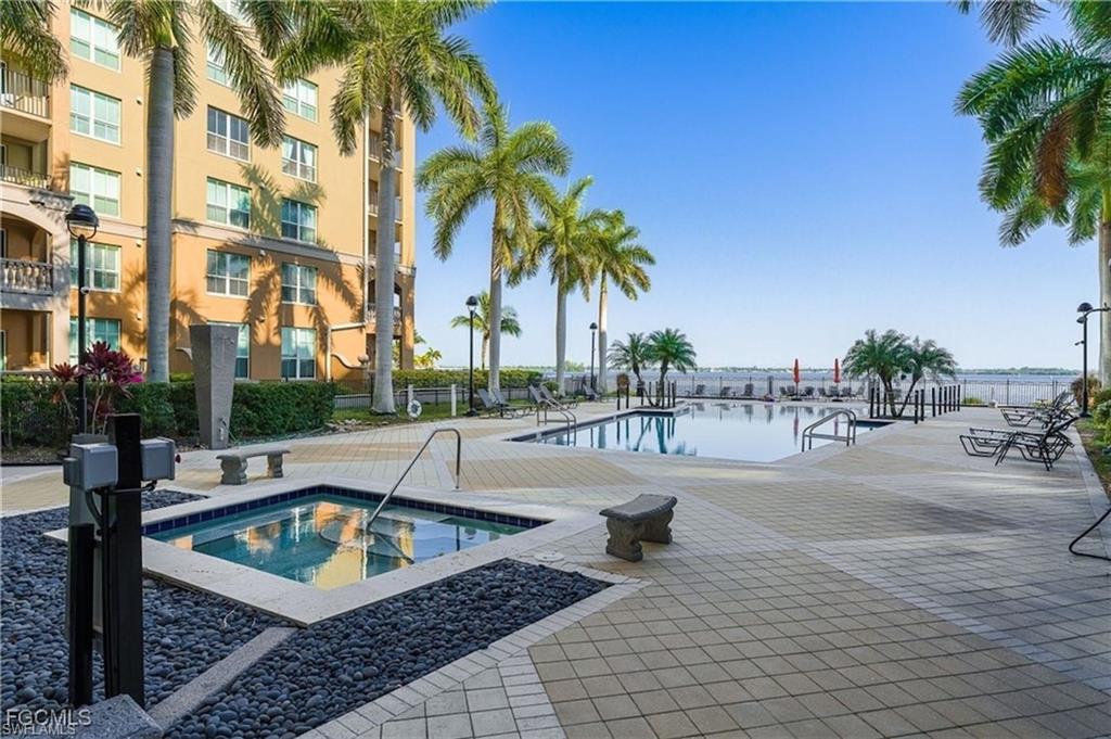 2825 Palm Beach BLVD 418 photo 13