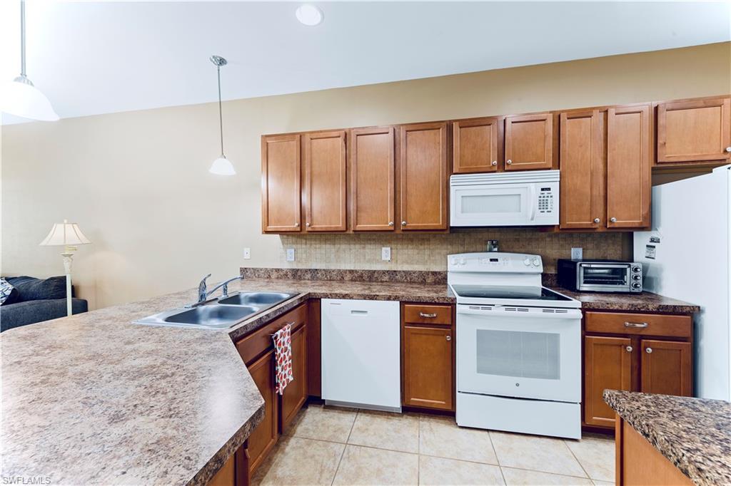 10781 Crossback LN photo 6