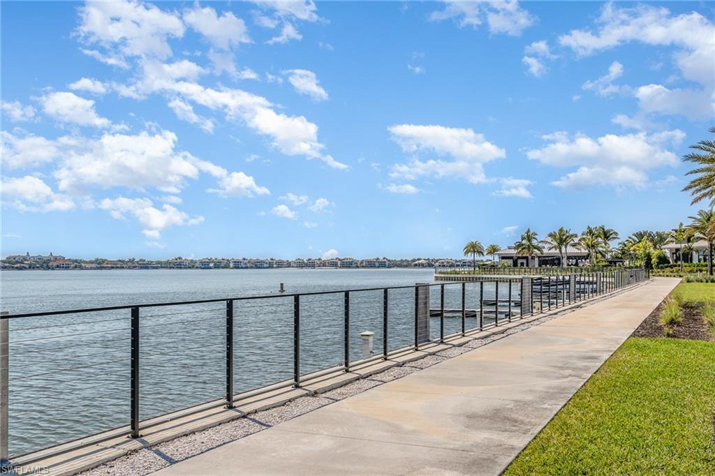 11110 Canal Grande DR photo 27