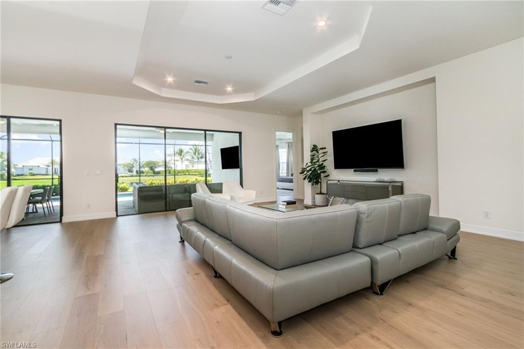 11110 Canal Grande DR