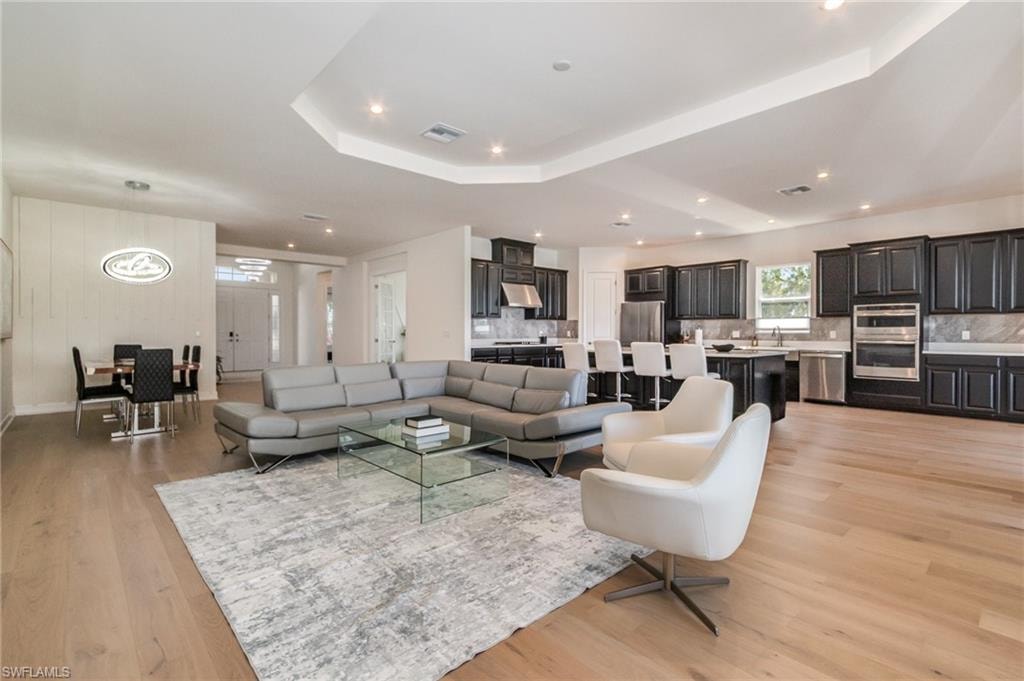 11110 Canal Grande DR