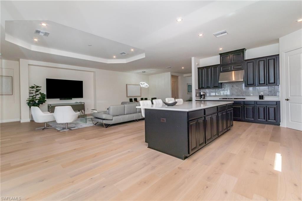 11110 Canal Grande DR photo 9