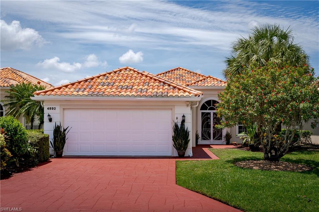 4892 San Pablo CT