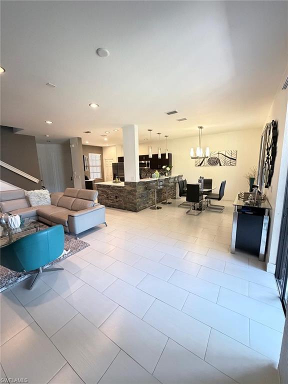 7317 Bristol CIR photo 10
