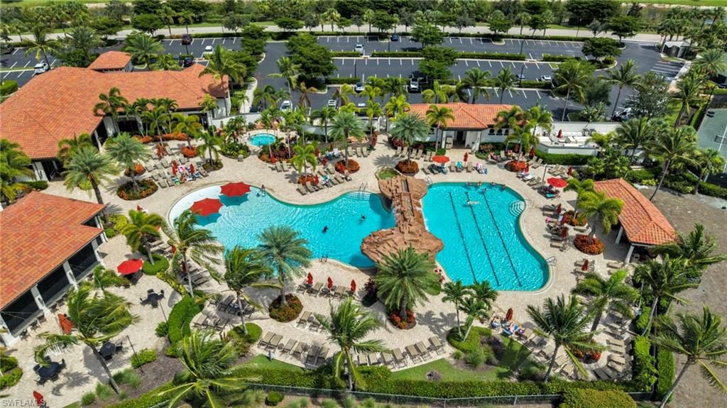 Resort Style Pool