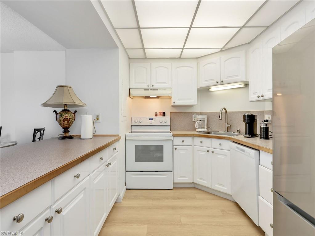 5 Bluebill AVE 312 photo 6