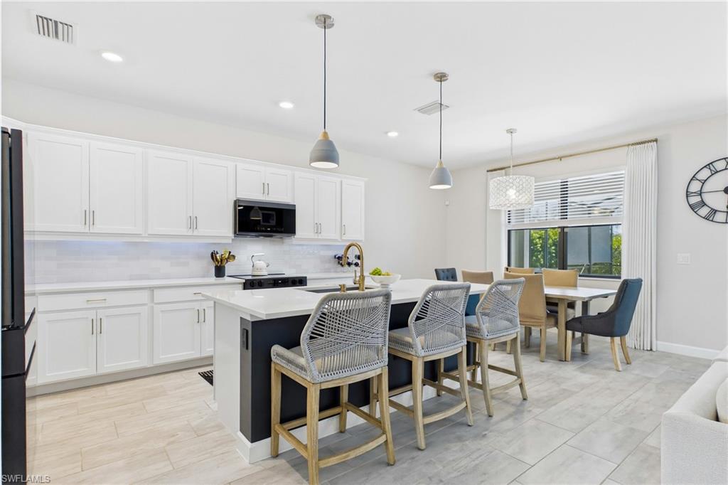 13883 Pine Lodge LN photo 13