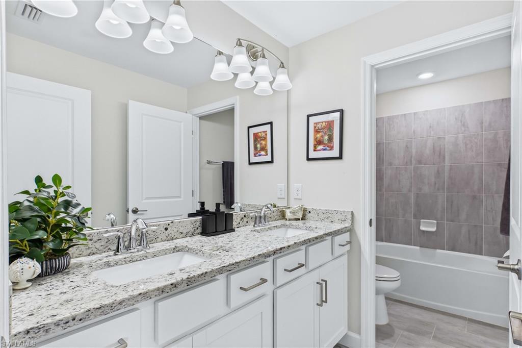 13883 Pine Lodge LN photo 30