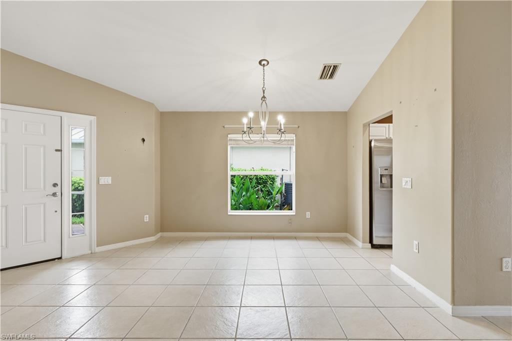 2447 Woodbourne PL photo 7