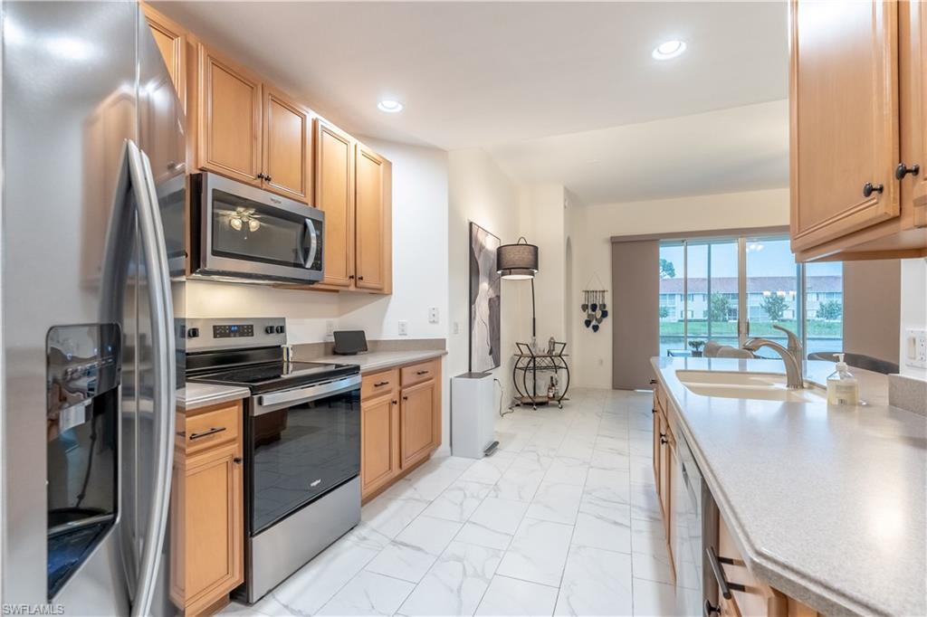 6817 Sterling Greens DR 102 photo 9