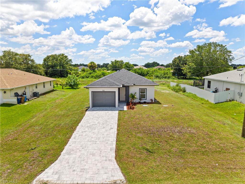 512 Caywood AVE S photo 23