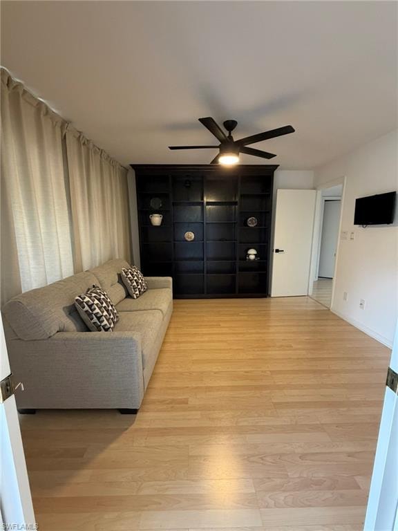 576 Retreat DR 201 photo 24