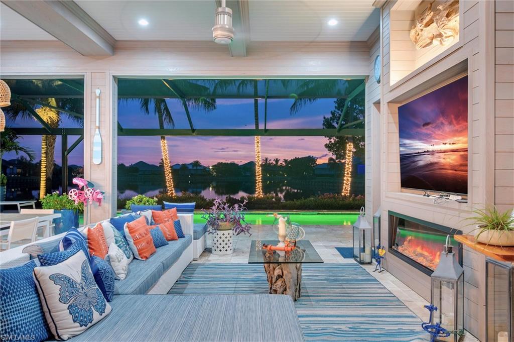 6389 Lyford Isle DR