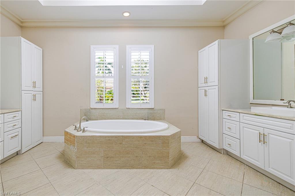6871 Lakewood Isle DR photo 20