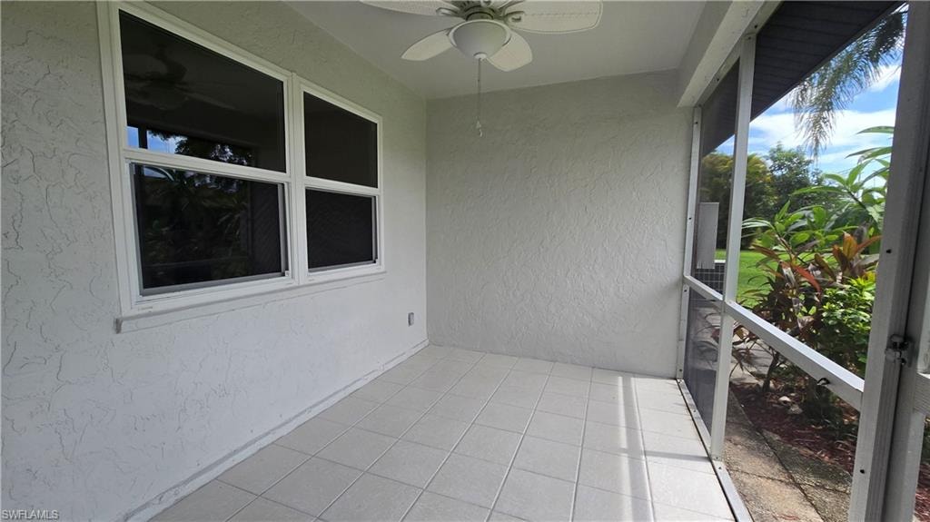 Spacious Screened Lanai