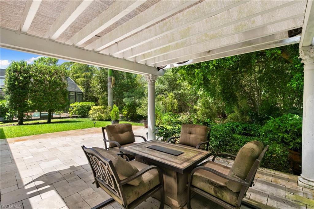 6561 Autumn Woods BLVD photo 27