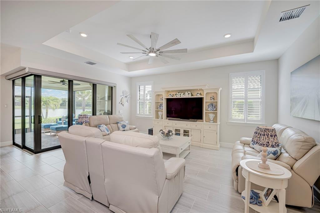 6229 Harmony DR