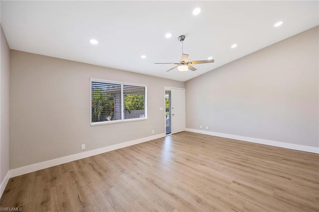 707 Neapolitan WAY 707 photo 8