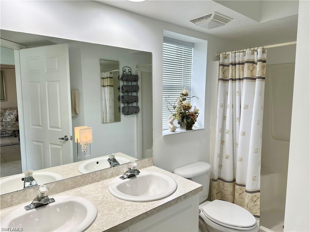 25762 Lake Amelia WAY 105 photo 14