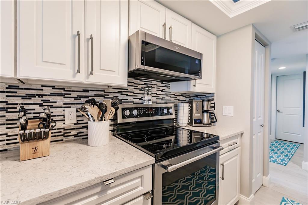 900 Collier CT 406 photo 10