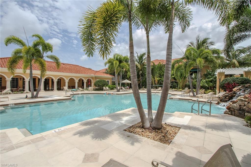 8531 Violeta ST 101 photo 19