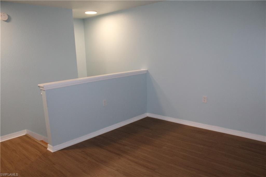 9076 Gervais CIR 403 photo 12