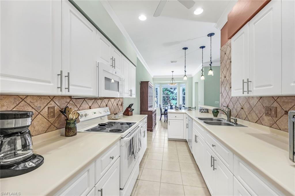 26409 Clarkston DR photo 9