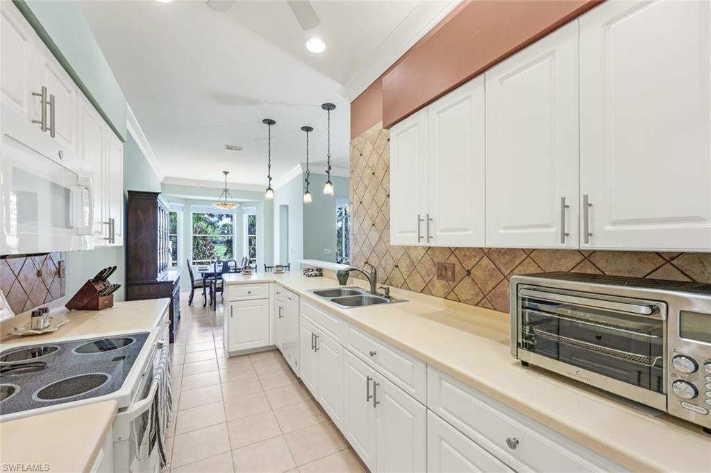 26409 Clarkston DR photo 8