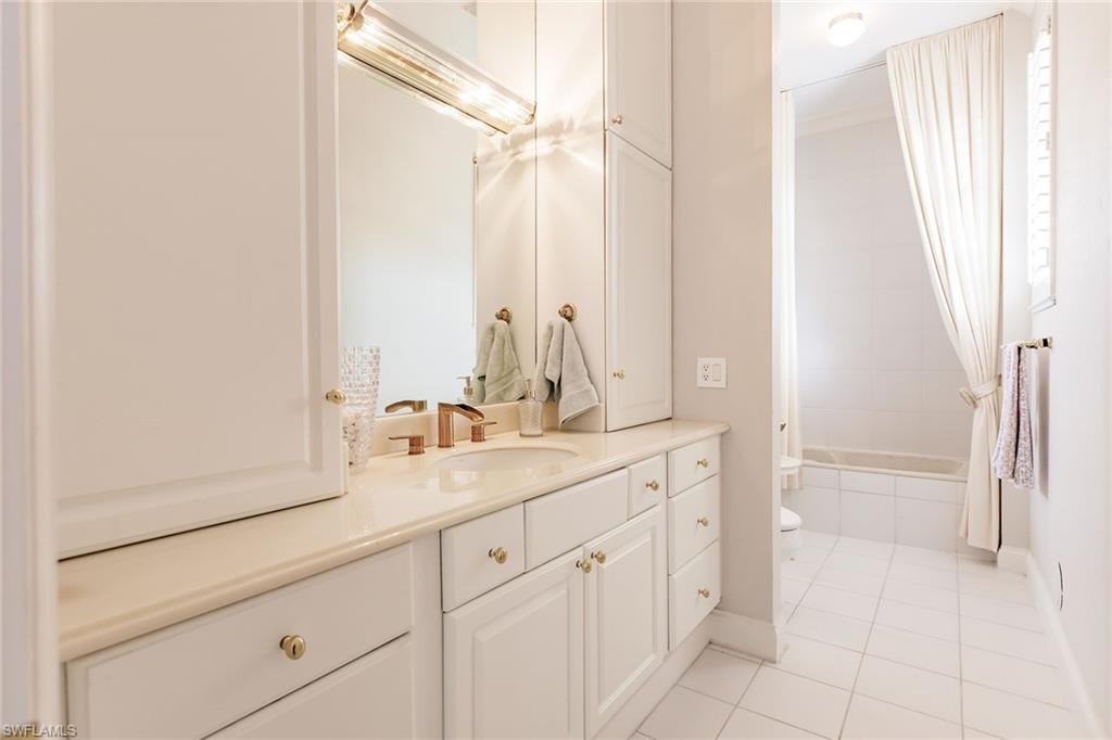 376 Leatherfern LN photo 26