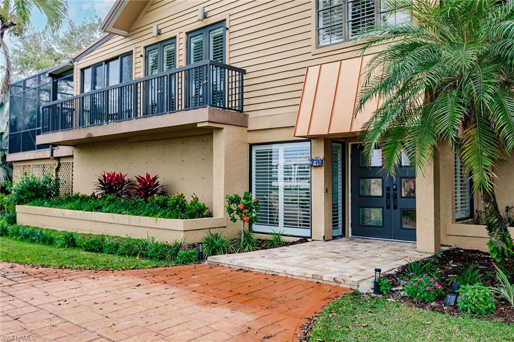 376 Leatherfern LN