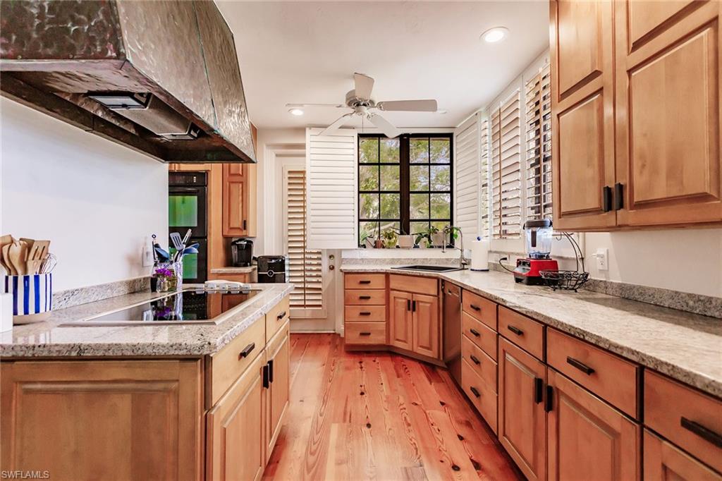 376 Leatherfern LN photo 19