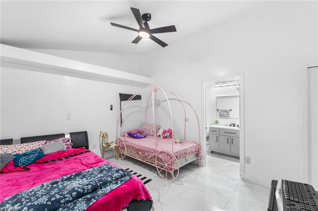 1871 Golden gate BLVD E photo 12