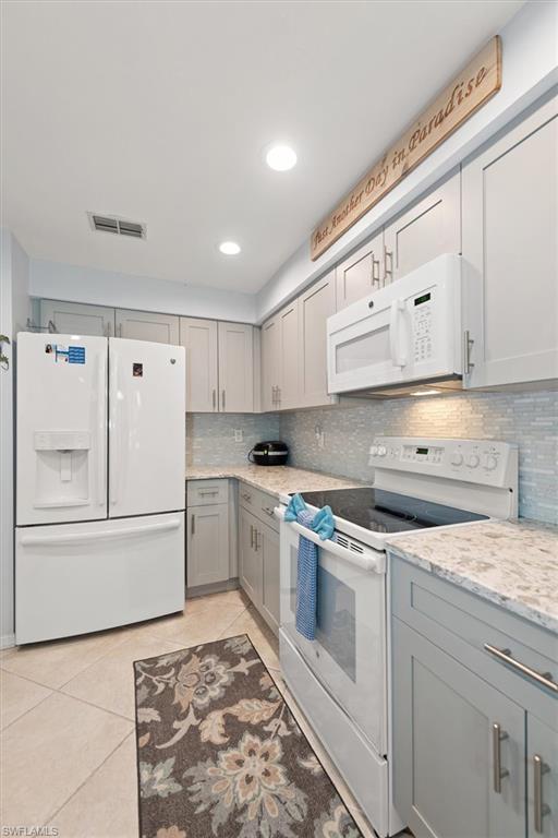25204 Pelican Creek CIR 101 photo 15