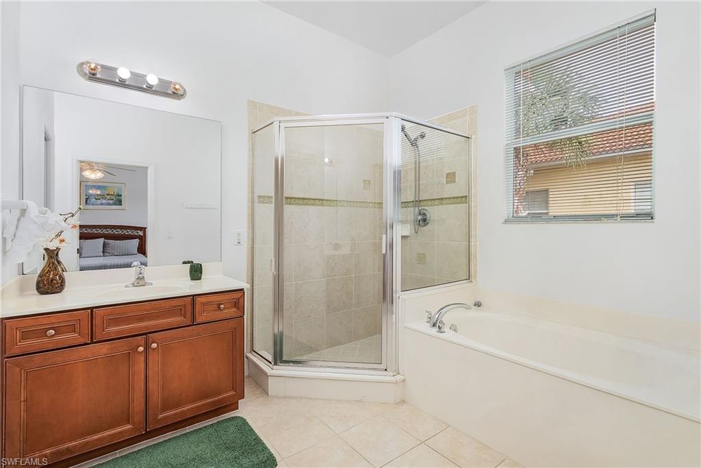 9814 Quinta Artesa WAY 102 photo 17