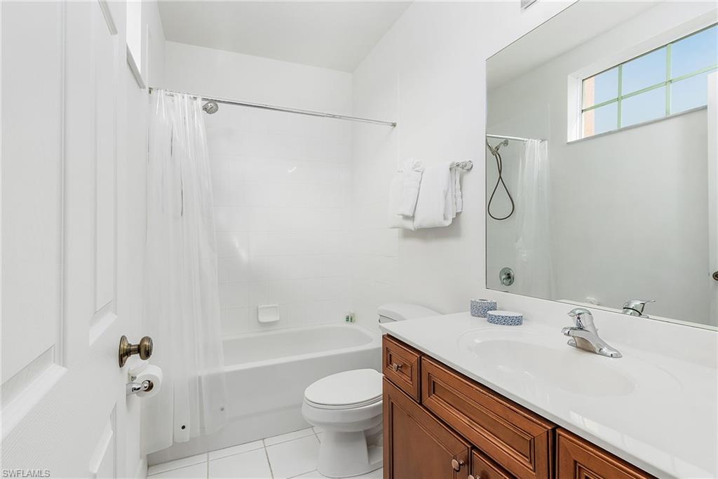 9814 Quinta Artesa WAY 102 photo 20