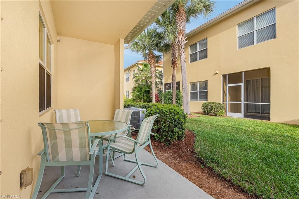 9814 Quinta Artesa WAY 102 photo 8